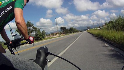 130 km, giro longo, pedal, speed, bike triátlon, treino de rotação, 90 rpm, longão, treino Ironman 2015, Marcelo e Fernando, Taubaté, SP, Brasil, (10)