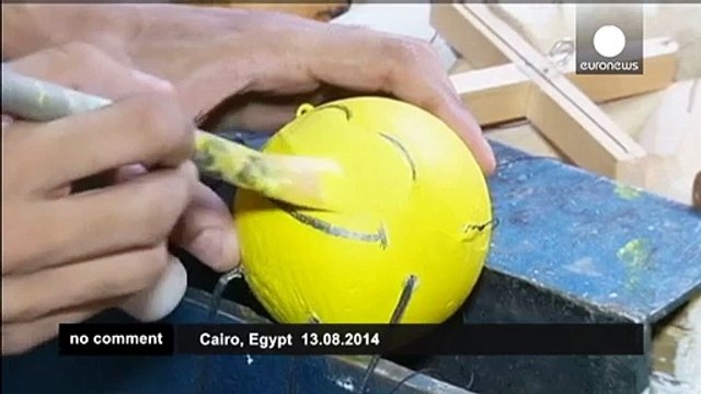 Egyptian belly-dancing through puppets - no comment