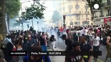 France - Police fire tear gas as banned pro-Palestinian protest turns violent - no comment
