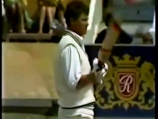 Wasim Akram brutal bouncer sends batsman to hospital