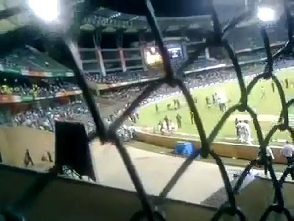 Virat kohli abusing the spectators