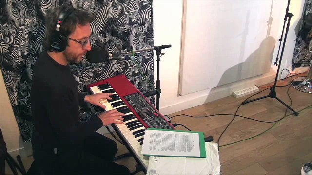 Arthur H (Partie 2) - Nova tire la langue (Live & Interview)