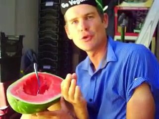 Fruitarian vegan can die from protein deficiency?