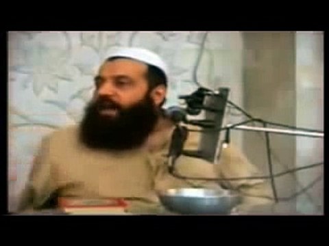 Wahabi Najdi Ibtesaam Elahi Zaheer (Ahl E Hadees) Accepting that He is Harami hay,