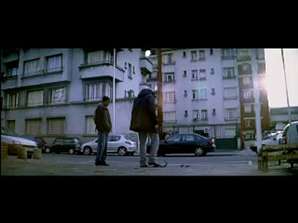 Diam's - Ma france à moi - LE CLIP EXCLUSIF avec PASCAL GREGORY - by notafake.wmv