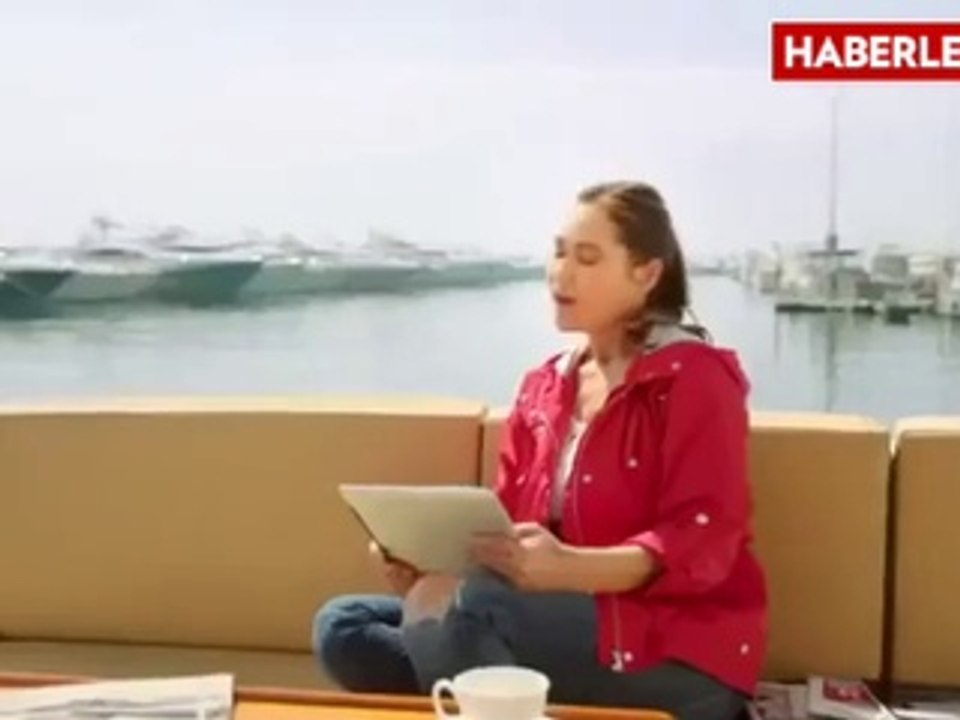 Hülya Avşar Kızıyla Birlikte Reklam Yıldızı Oldu