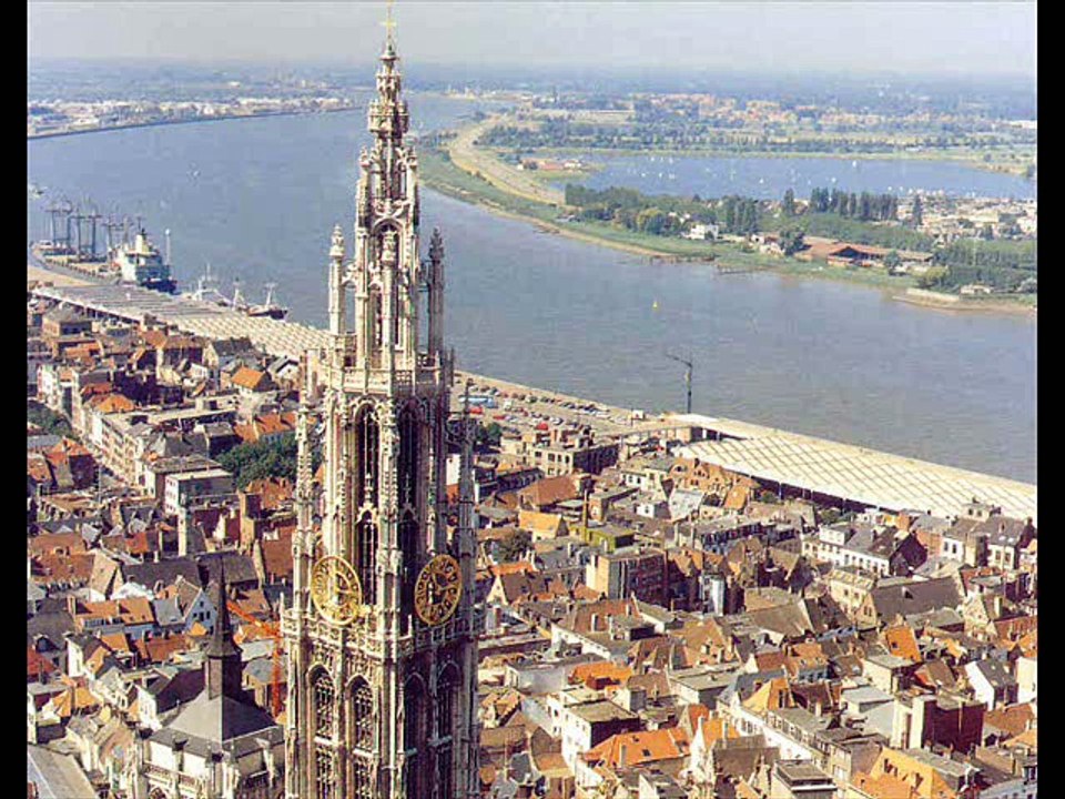 Marc Robine  Dans la ville d'Anvers