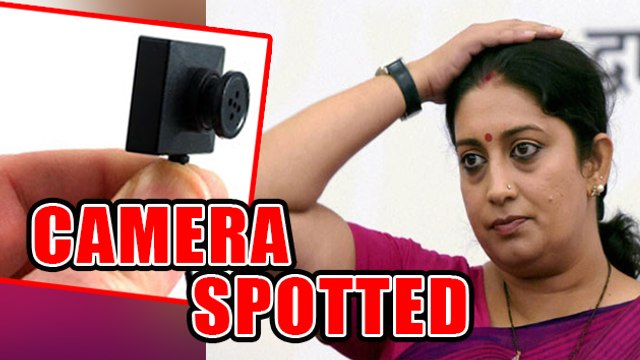 OMG! Smriti Irani Spots HIDDEN Camera In A Store In Goa