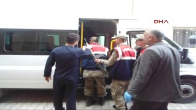 Adıyaman Dizi Oyuncusu Babasının Boğazını Keserek Öldürdü Ek