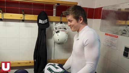 Charles nous présente l'équipement d'un footballeur américain