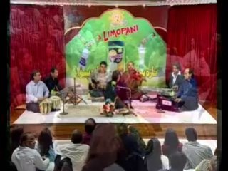 Amber Ansari Chorday Sari Duniya Kisi Kay Liye.