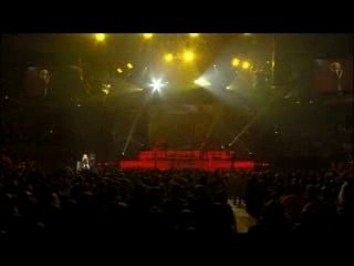 Preview Gwen's "Harajuku Lovers Tour"