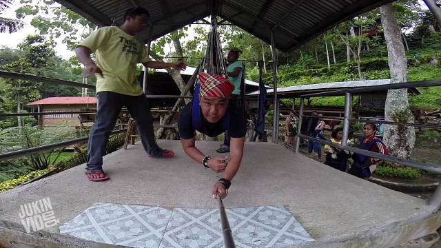 А ну-ка, быстро на работу!