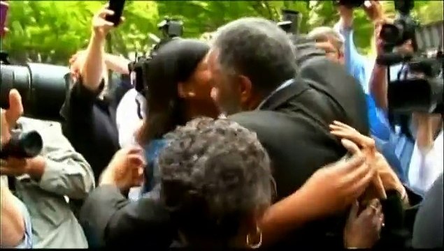 Etats-Unis : condamné pour meurtres, il est innocenté et libéré après 30 ans dans le couloir de la mort