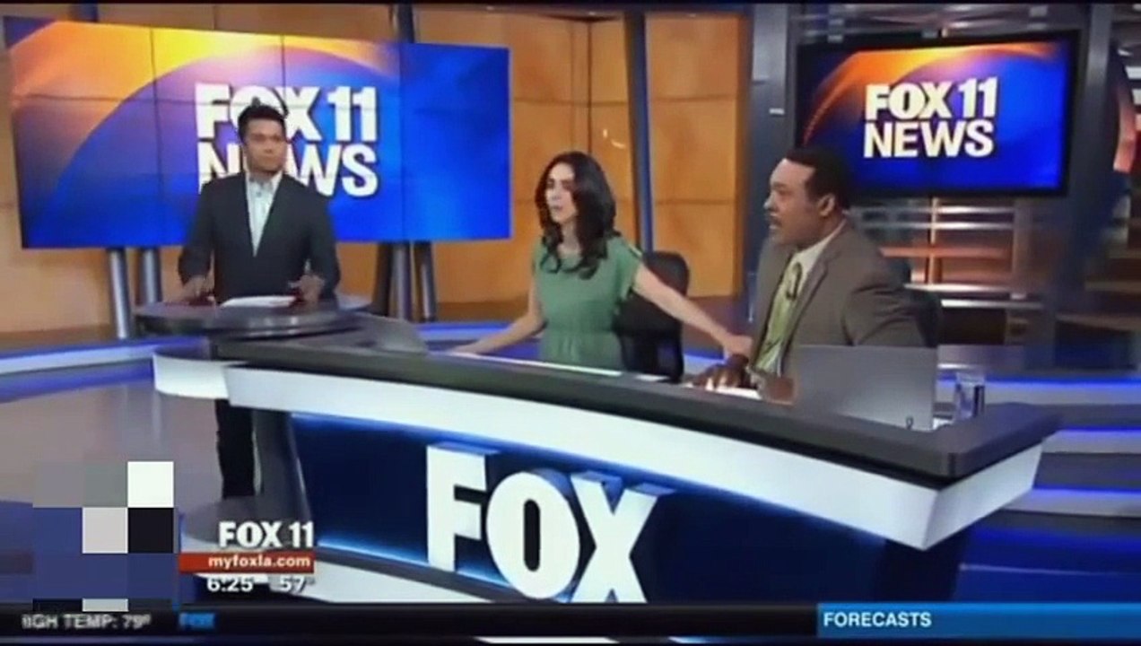 BEST FUNNY NEWS BLOOPERS