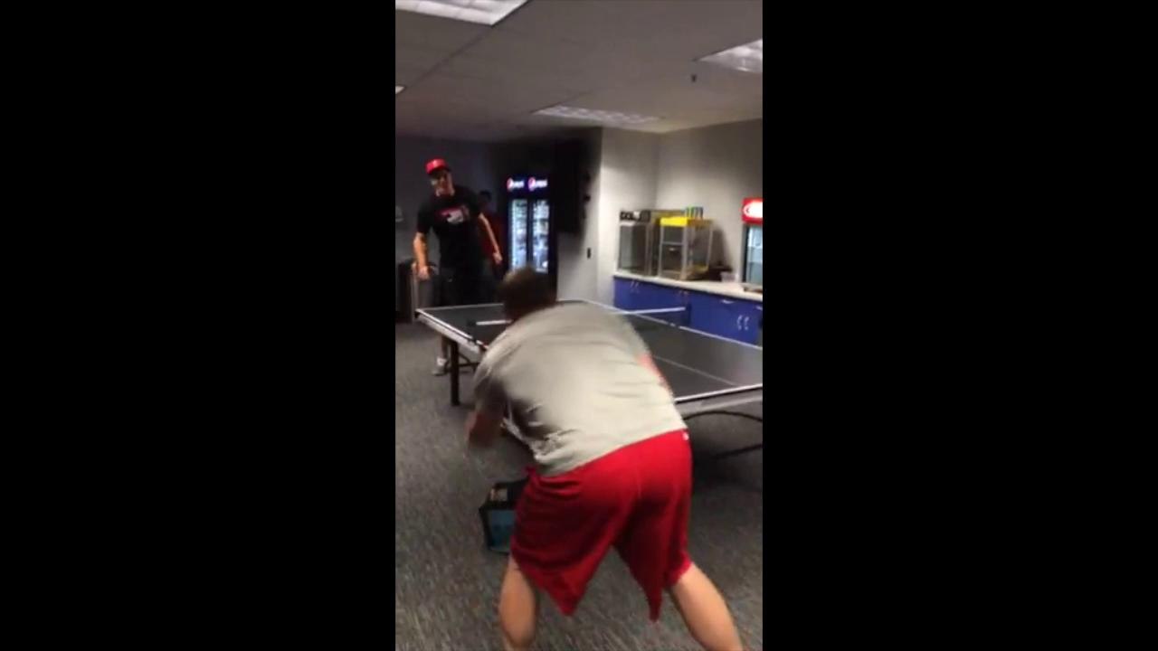 Rob Gronkowski plays ping pong