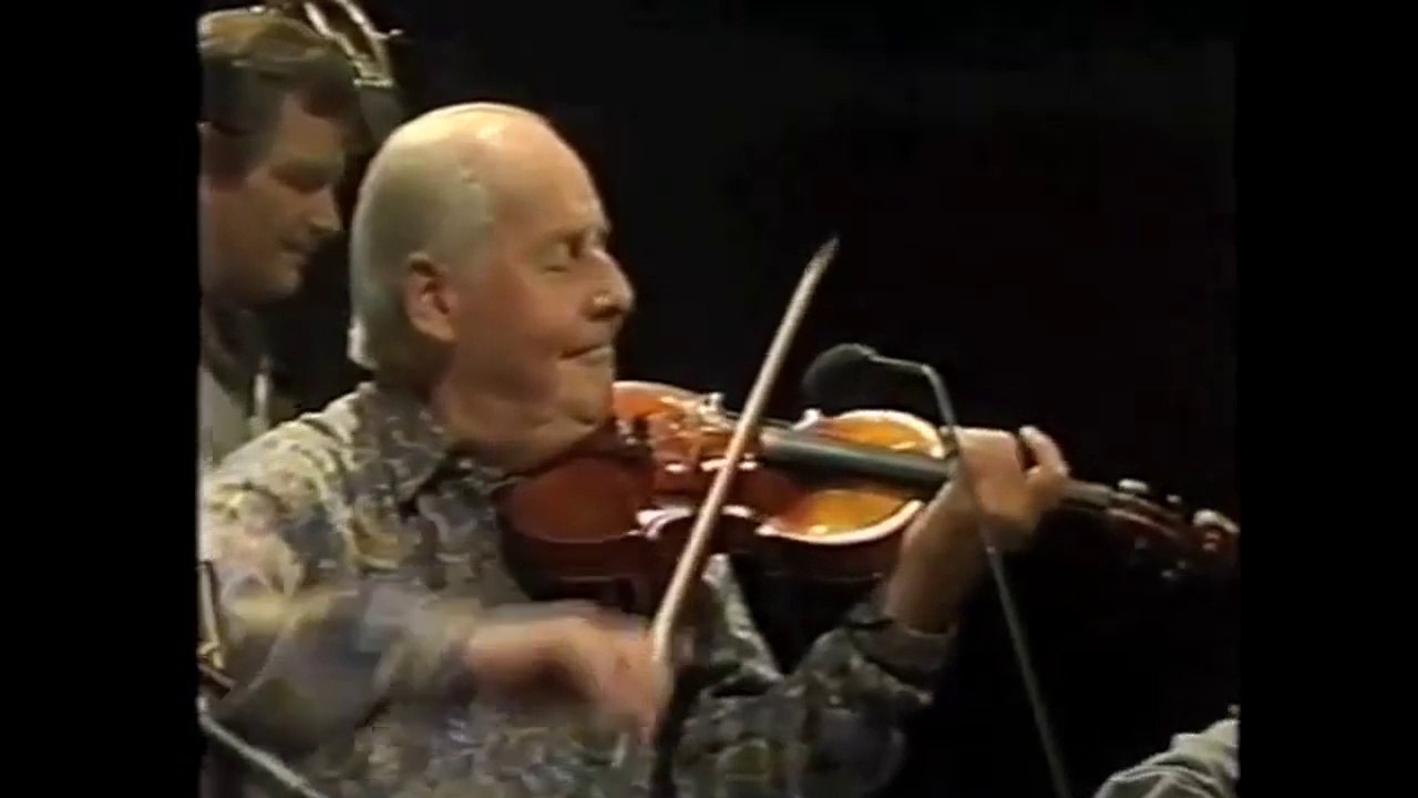 STÉPHANE GRAPPELLI in quartet at The Grand Opera House Belfast 1986 (0:10 HD)