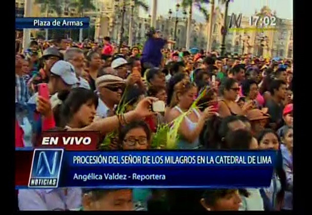 Señor de los Milagros regresa a iglesia de Las Nazarenas