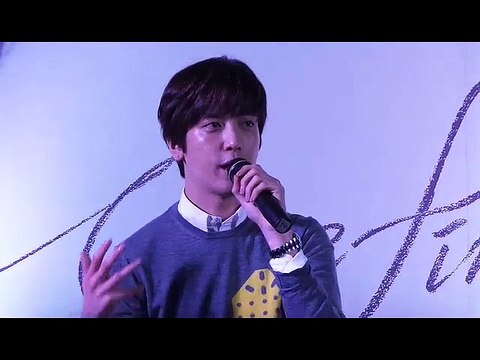 yong hwa leader cnblue one fine day in thailand 1