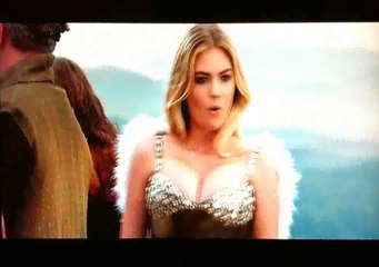 Kate Upton - Game of War TV ad