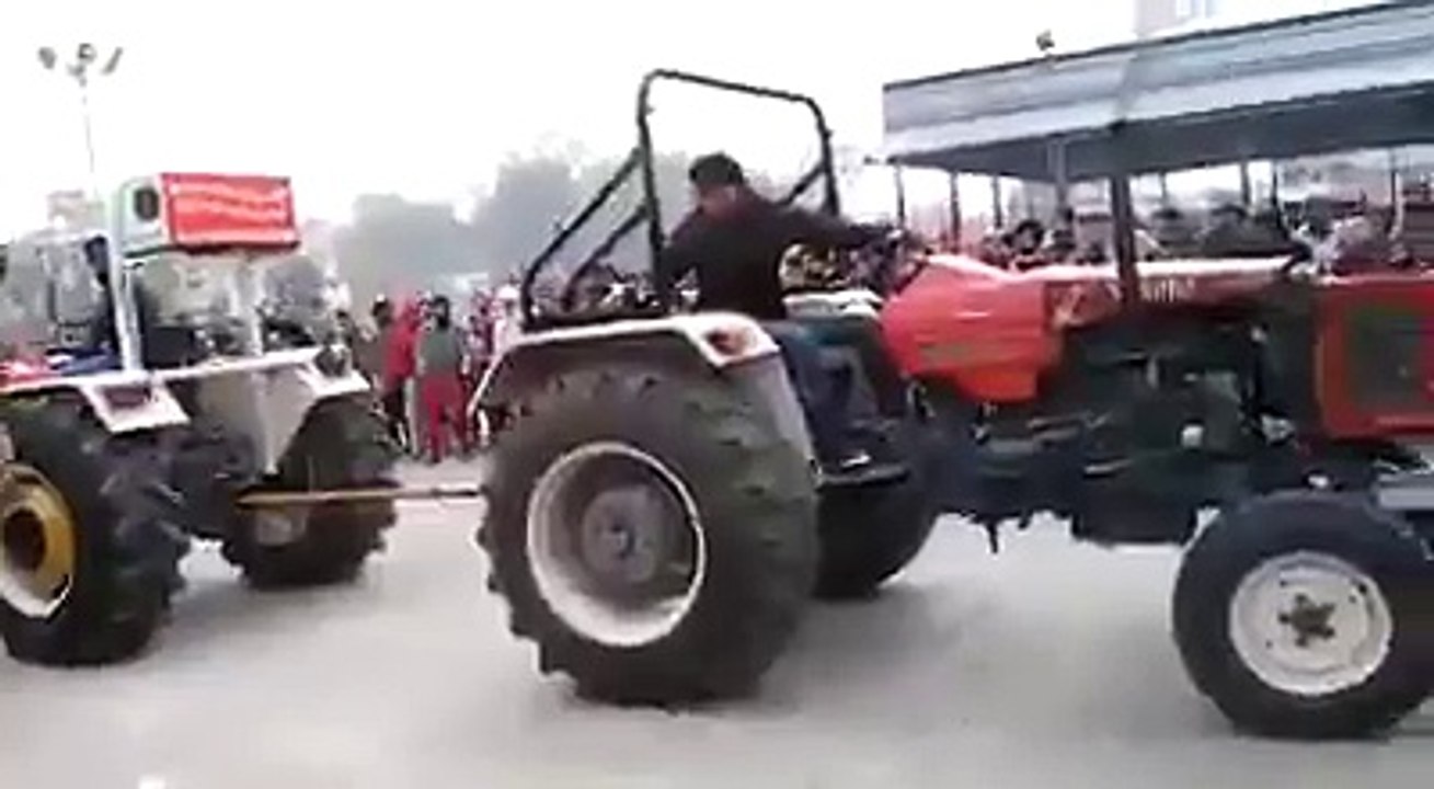 fantastic trackter video
