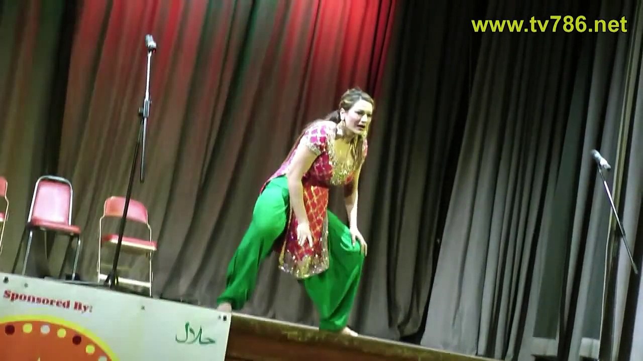 Saima Khan's Best Dance in Jamshed Riaz's HELLO...