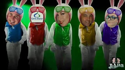 Every Bunny Dance Now! Peeling garlic using the GARLIC SHAKER® - garlicshaker.com