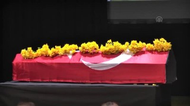 Kayahan İçin Crr Konser Salonu'nda Tören Düzenlendi (1)