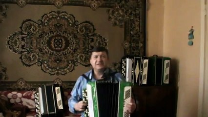 Рыжий цвет её волос Владимир Сухарев