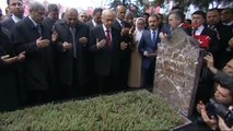 MHP Lideri Devlet Bahçeli Alparslan Türkeş'i Anma Törenine Katıldı 2