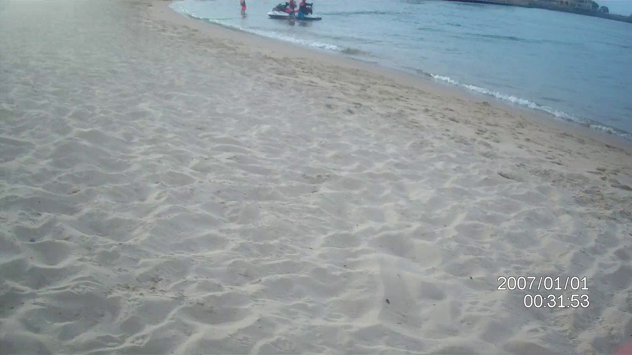 Beach 16
