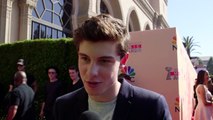 Shawn Mendes Talks Taylor Swift 1989 Tour & New Album At iHeartRadio Music Award