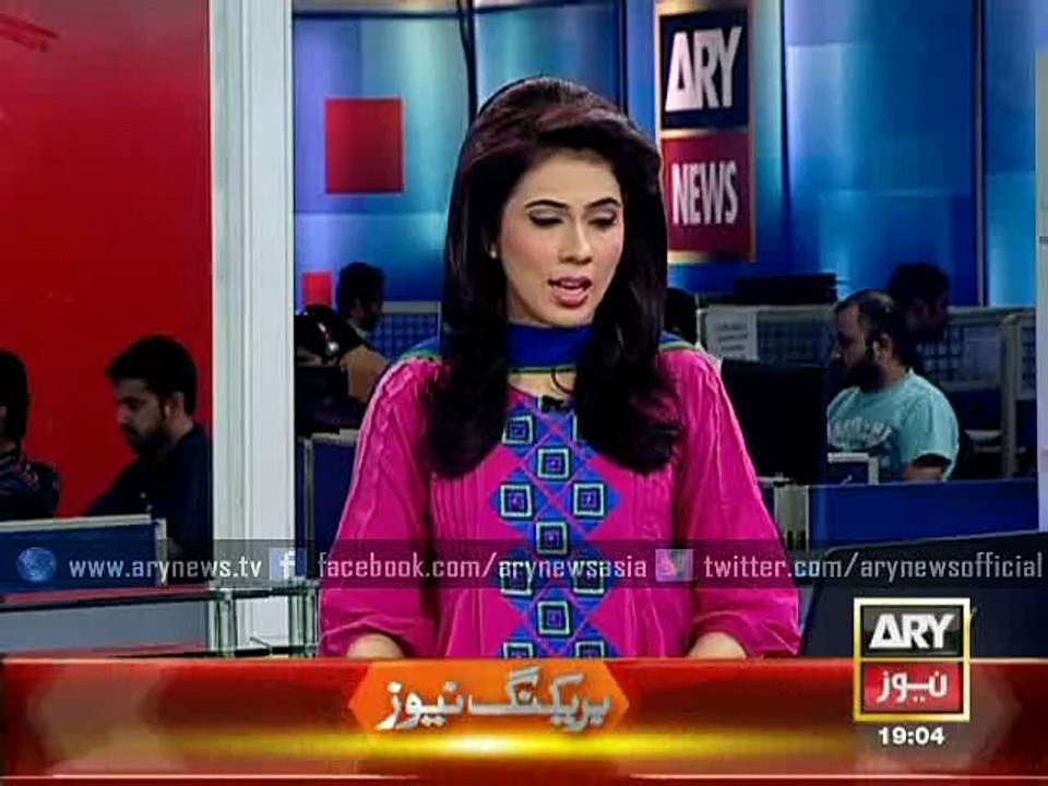 PM welcomes Sri Lankan President at Islamabad airport