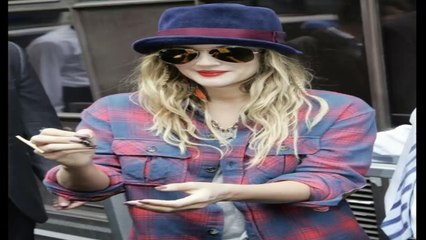 Hot and Wild Celebrity Hats Full HD Video