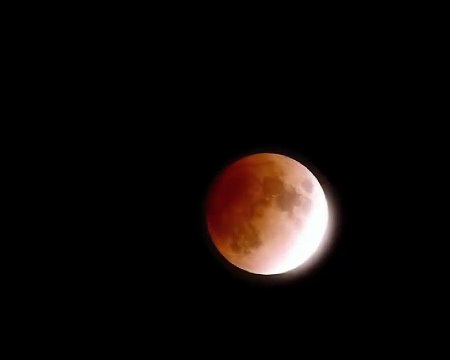 Watch lunar eclipse 2015 April | The shortest “Blood Moon” of this century.