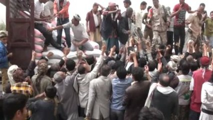 Yemen'de Halk İç Savaş Korkusuyla Gıda Stokluyor