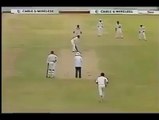 Wasim Akram's best yorker - Two stumps out of the ground