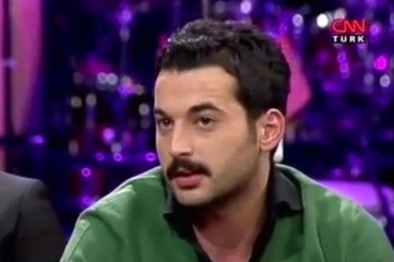 Babasını öldüren oyuncu Orhan Şimşek, Beyaz'ın konuğu olmuştu