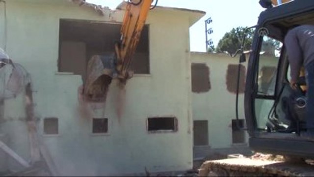 C Tipi Kapalı Ceza ve İnfaz Kurumu Yıkım Töreni