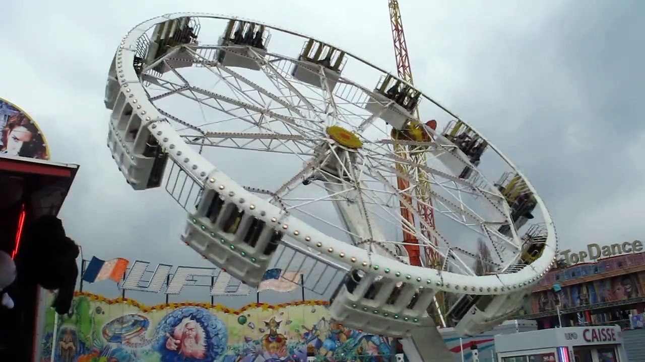 Arras : sensations fortes à la foire aux manèges