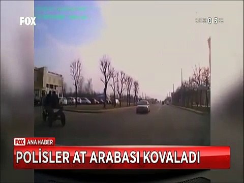 Kırmızı ışıkta geçen at arabasını polisler böyle kovaladı