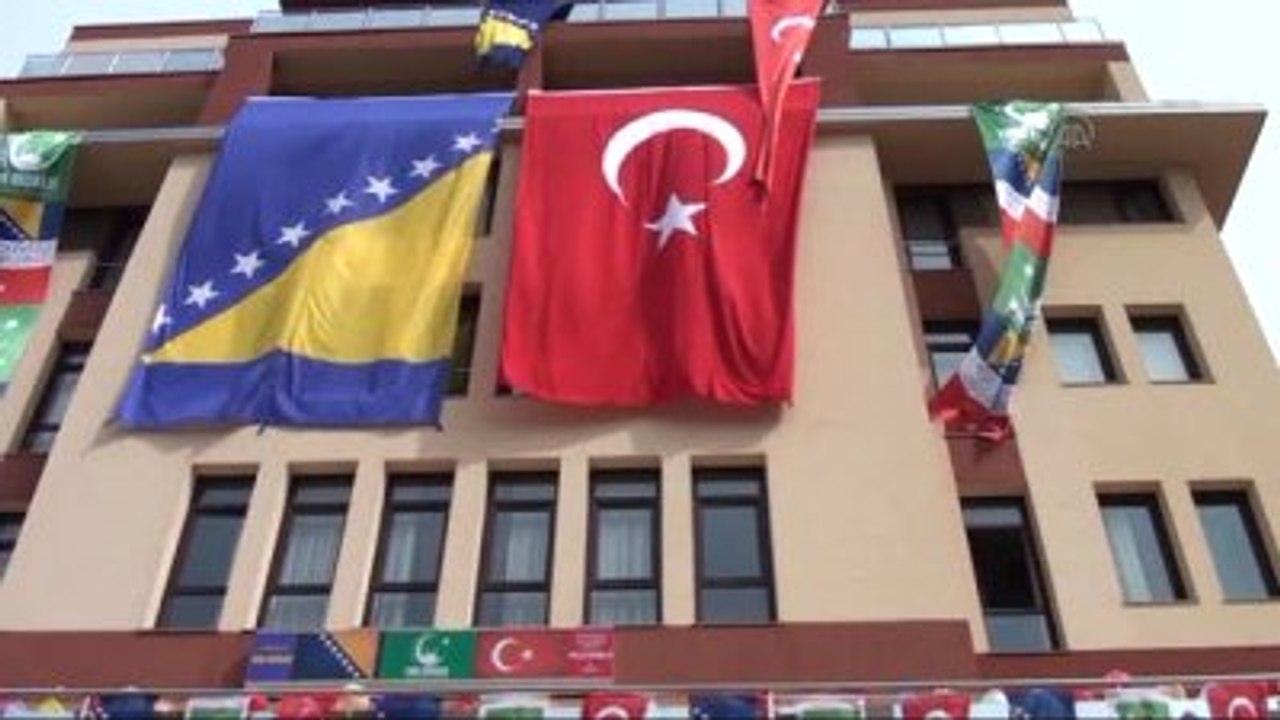 Türk Vakfı Bosna Hersek'te Erkek Öğrenci Yurdu Açtı