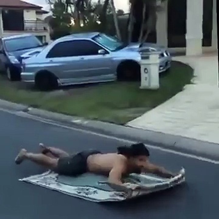Amazing - Flying Carpet