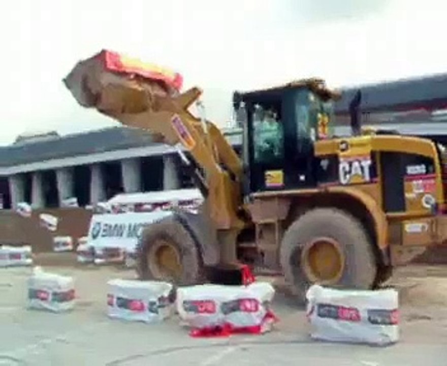Awesome Dancing Vehicle