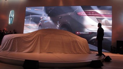 Mark Fields Explains Lincoln Continental's "Quiet Luxury" Concept - NewCarNews.TV Bob Giles