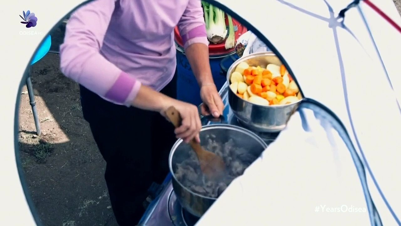 Yearoflividang.1x09de09