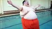 fat man is jumping in the pool... Tsunami!!!