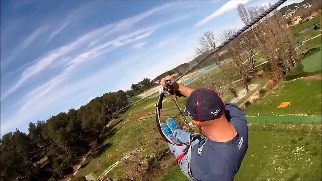 Grande tyrolienne GOPRO