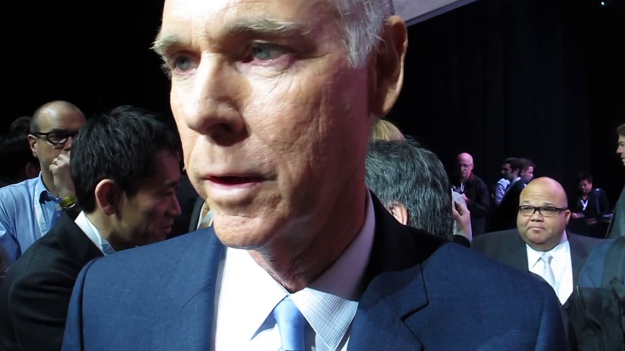 Lexus President Jeff Bracken talks about the 2016 RX at the 2015 NYC Auto Show to NewCarNews.TV Bob Giles