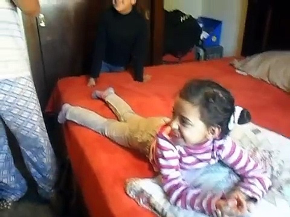 inyeccion, niña muy valiente!
